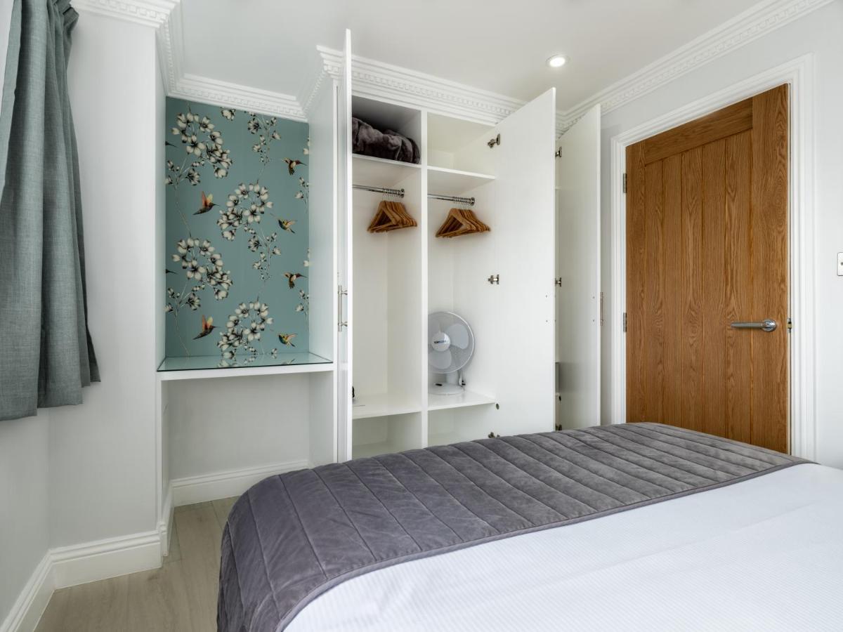 CHELSEA CLOISTERS SERVICED APARTMENTS