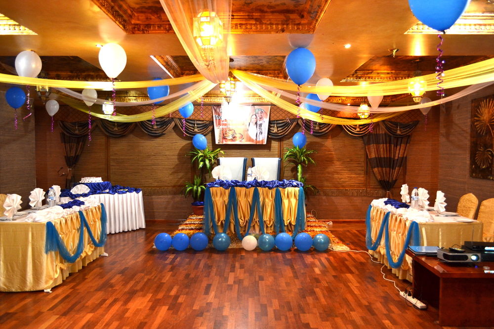 Crystal Plaza Hotel