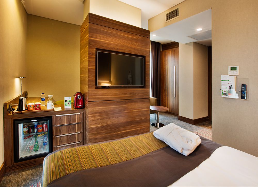 HOLIDAY INN ISTANBUL KADIKOY