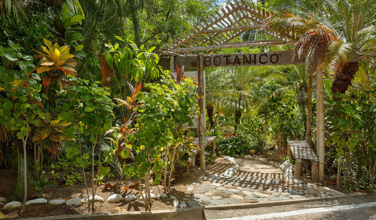LAS BRISAS HUATULCO
