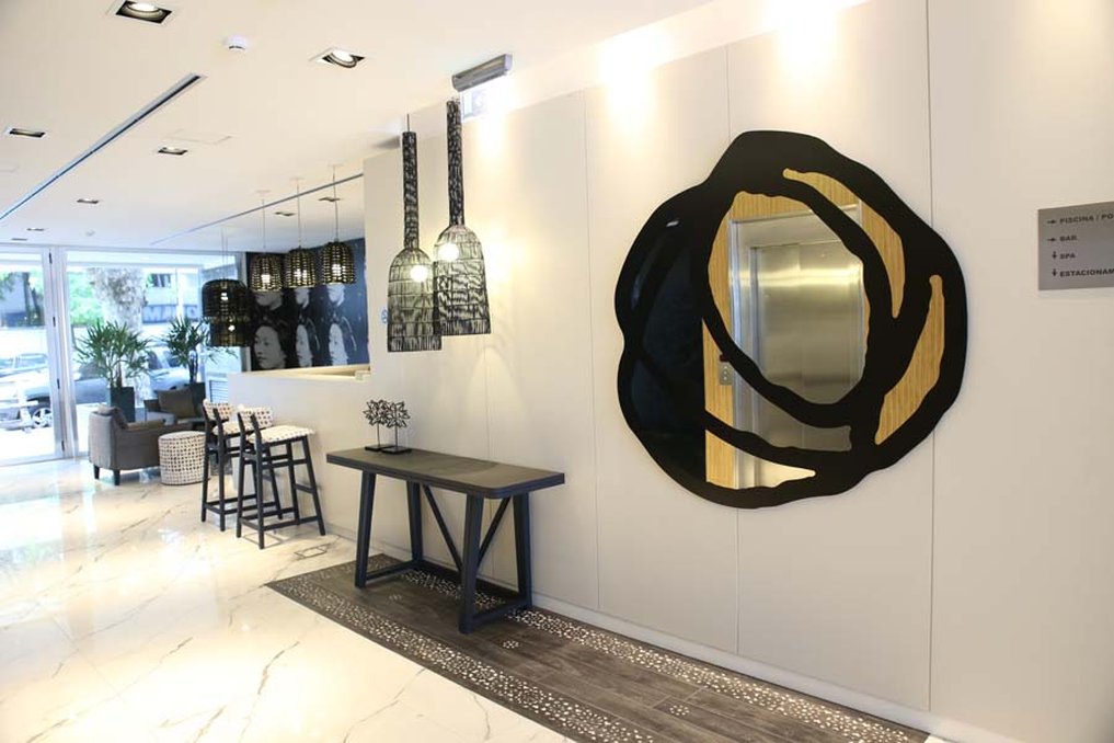 hotel-img