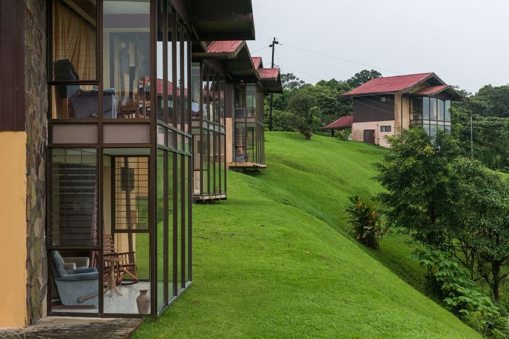 HOTEL ARENAL LODGE