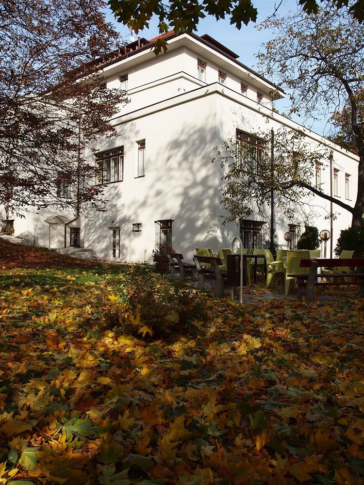 Pension Jana - Domov Mláde?e