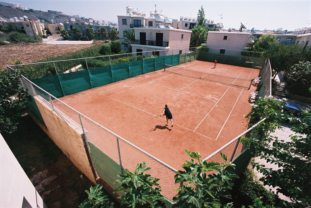 HILLTOP GARDENS APARTMENTS