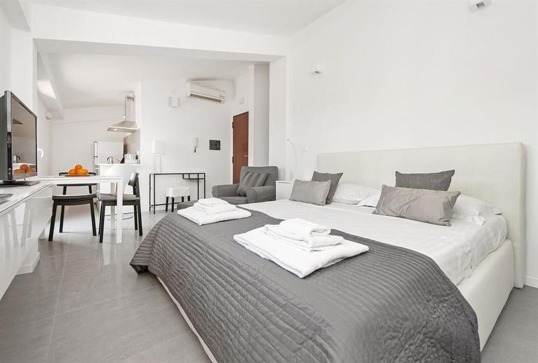 WONDERFUL APARTMENT IN ROME (2 GUESTS)