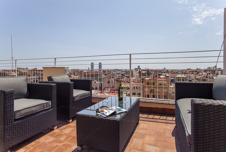GREAT APARTMENT IN BARCELONA (4 GUESTS)