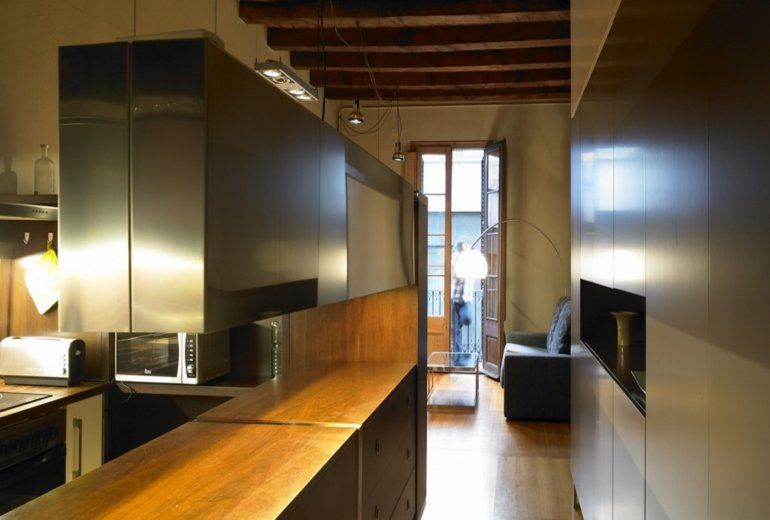 FANTASTIC APARTMENT IN BARCELONA (5 GUESTS)