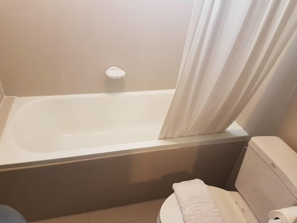 NIRAN GRAND BANGKOK