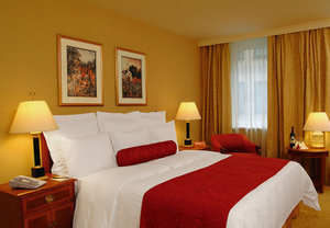 MILLENNIUM COURT, BUDAPEST - MARRIOTT EXECUTIVE AP