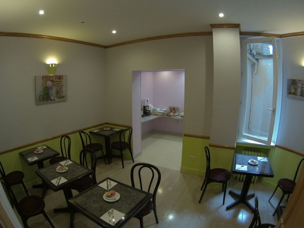 HÔTEL PHÉNIX