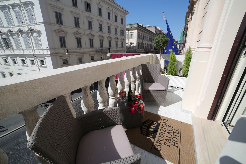 ESPOSIZIONE PALACE