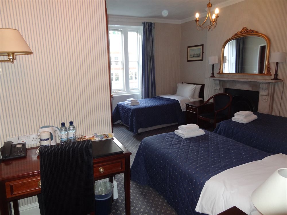 REGENCY HOUSE