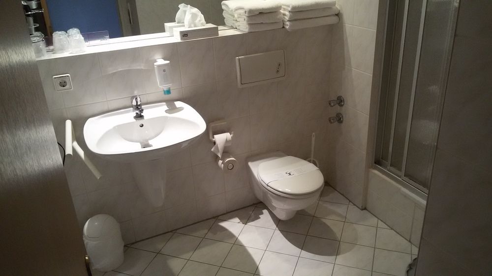 SOLITAIRE HOTEL & BOARDINGHOUSE BERLIN