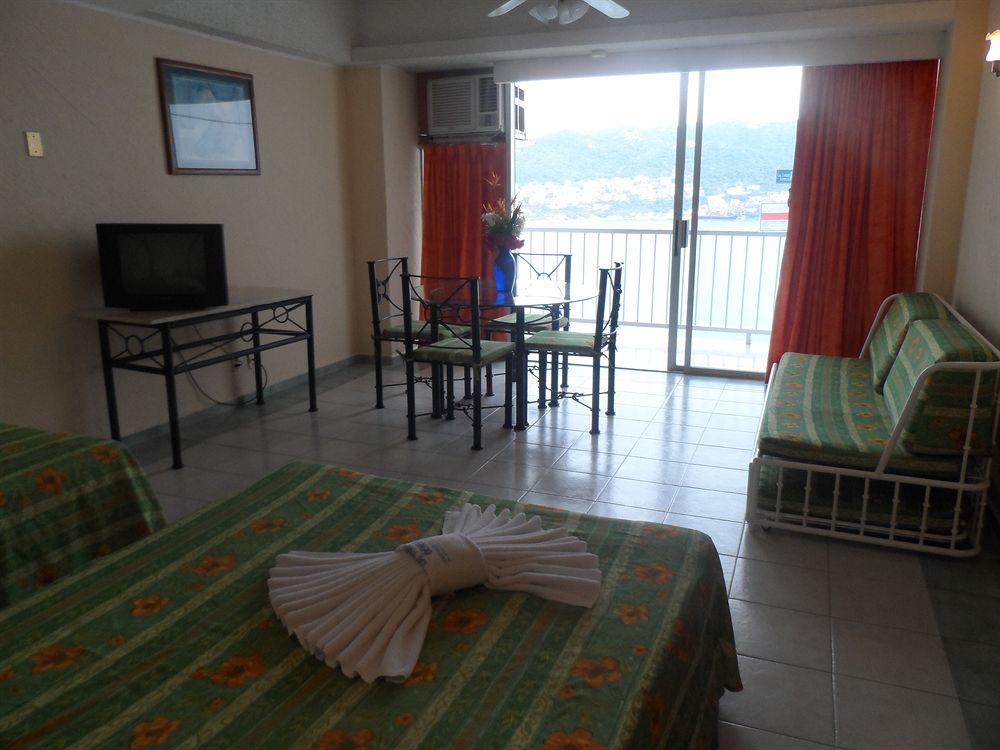 LAS TORRES GEMELAS ACAPULCO