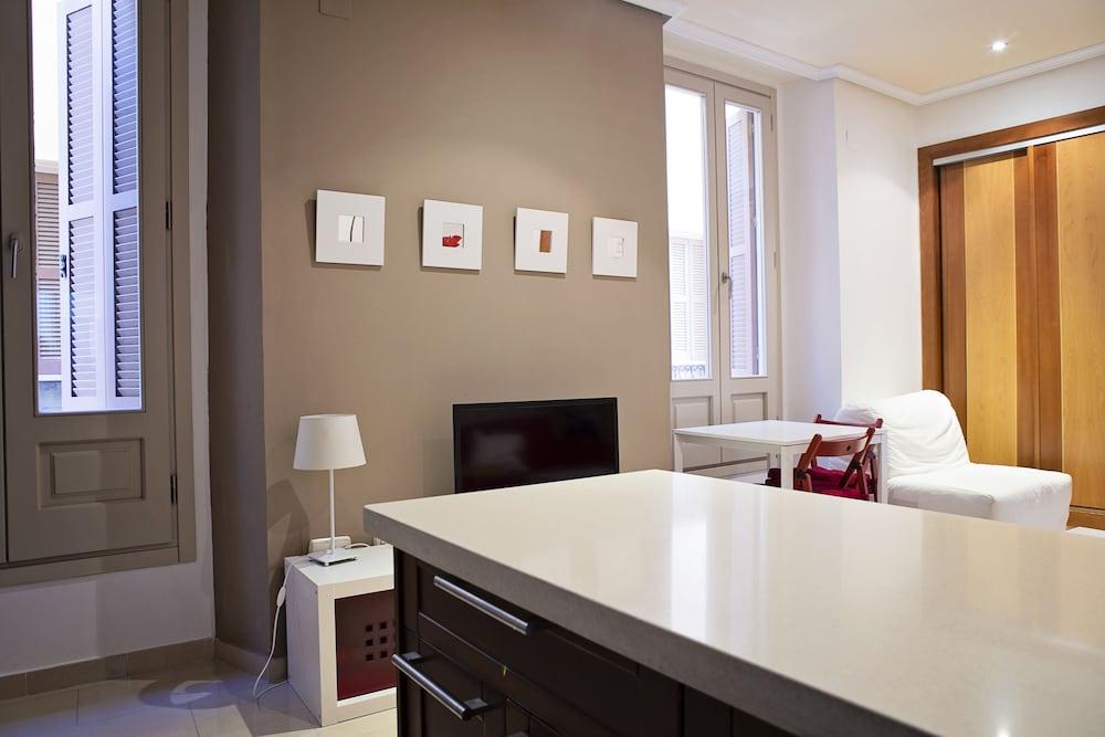 Hôtel SUNCITY FLAT MITJANA