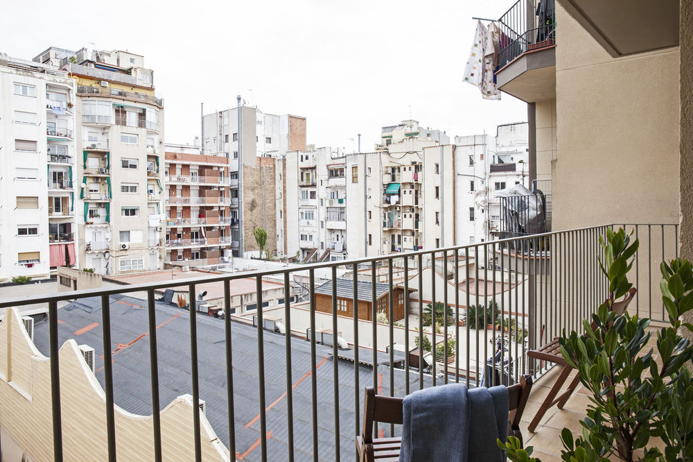 AINB EIXAMPLE - ENTENÇA APARTMENTS