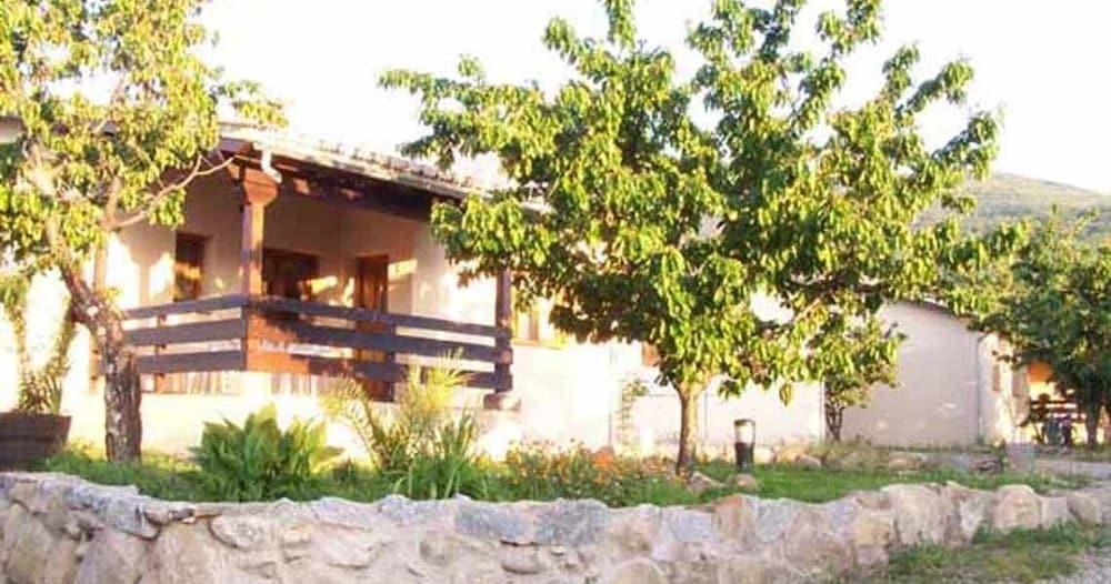 CASA RURAL FUENTE DEL ALISO