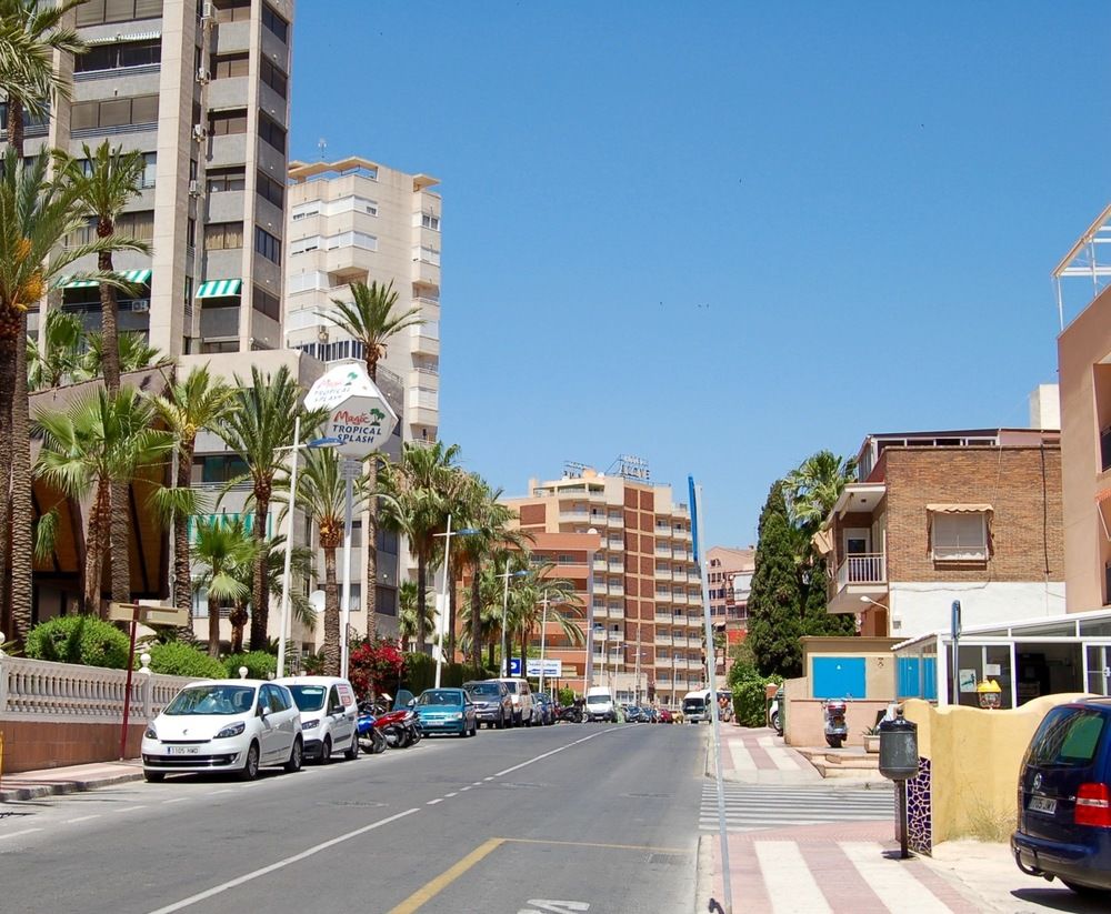 APARTAMENTOS JESÚS BENIDORM PLAYA