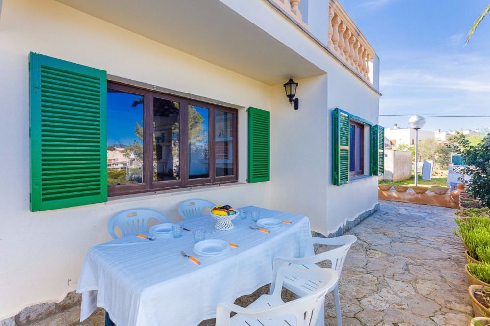 VILLA CALAMAR