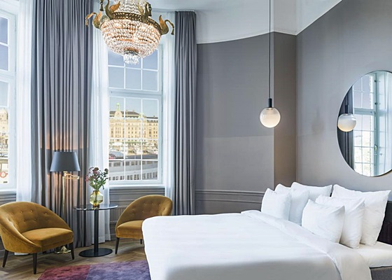 RADISSON BLU STRAND