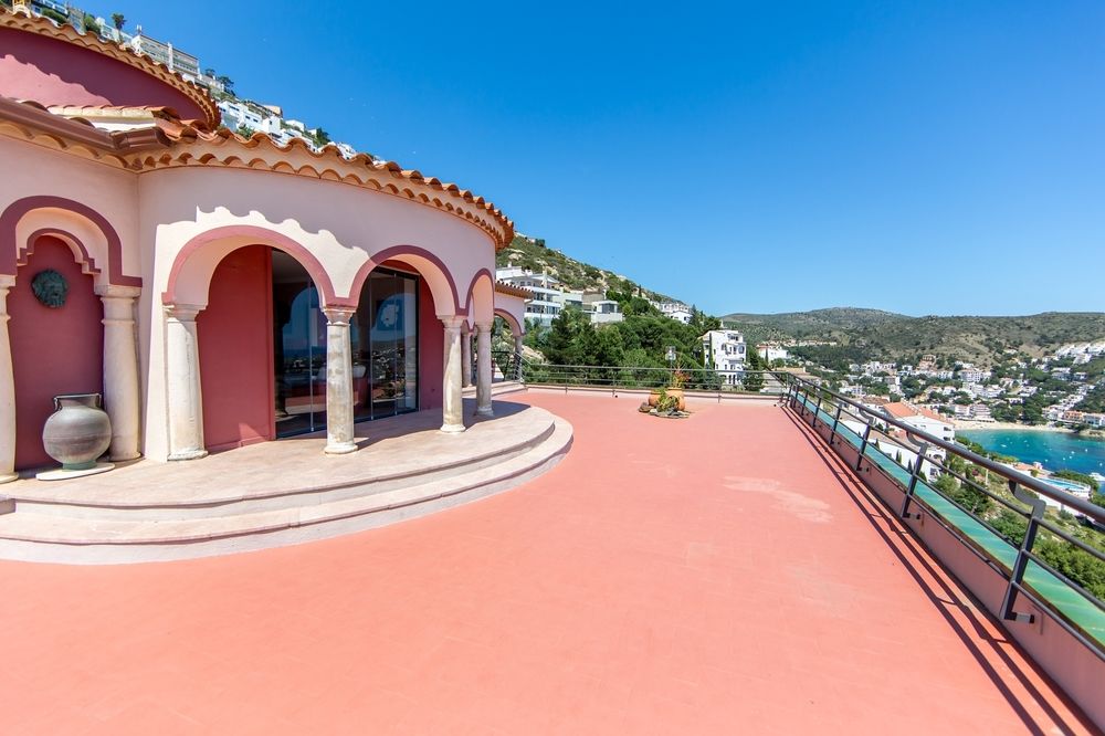 VILLA ESCAPADE