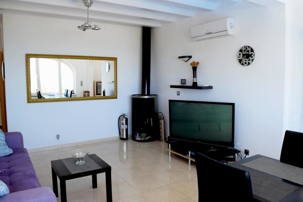 VILLA WITH 4 BEDROOMS IN DÉNIA, WITH WONDERFUL SEA