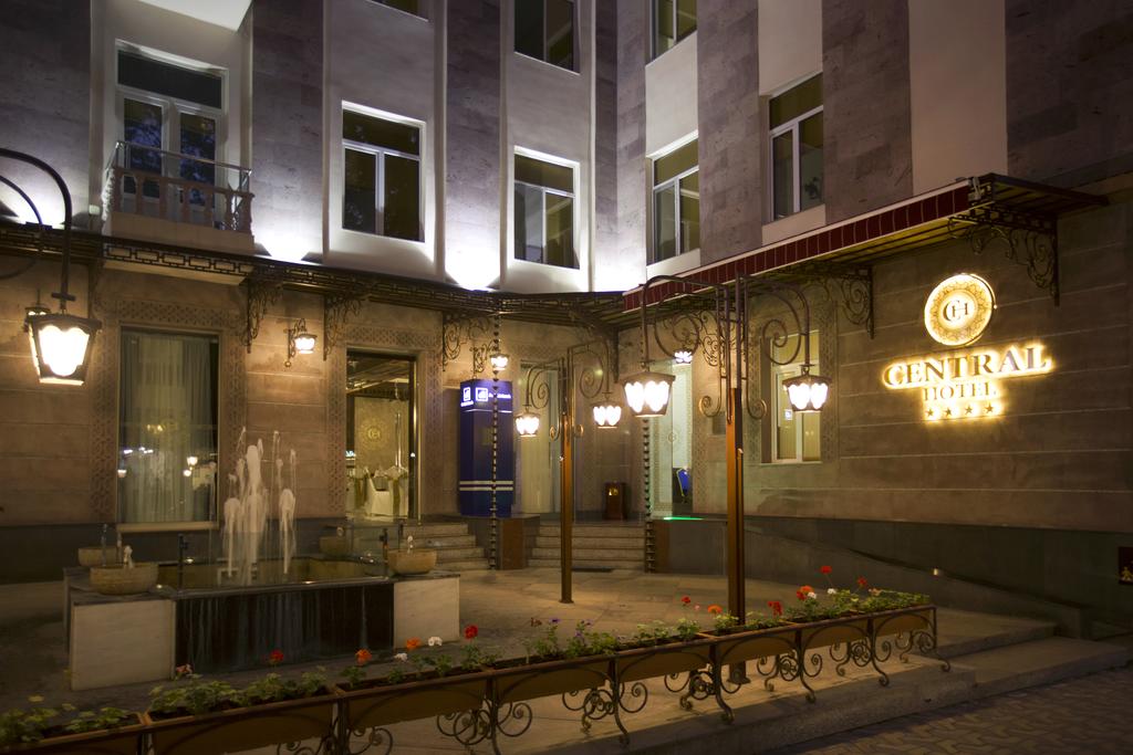 CENTRAL HOTEL YEREVAN