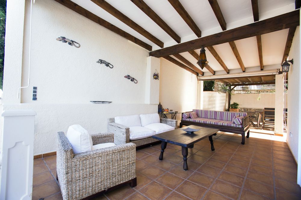058 VILLA PITA