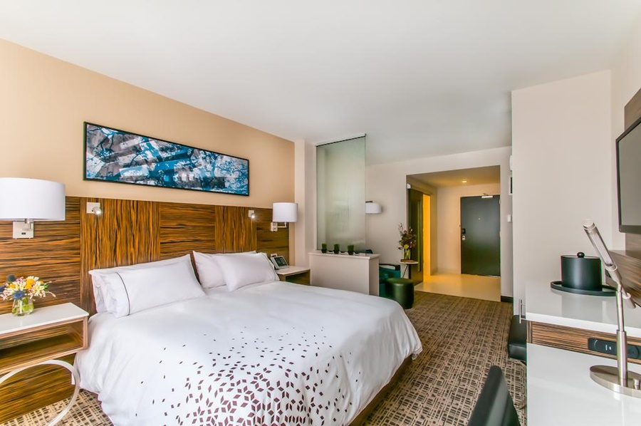 room photo