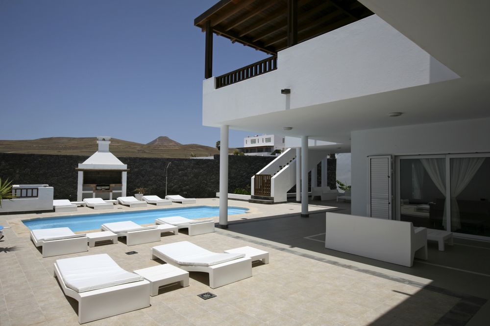 VILLA PALMERA
