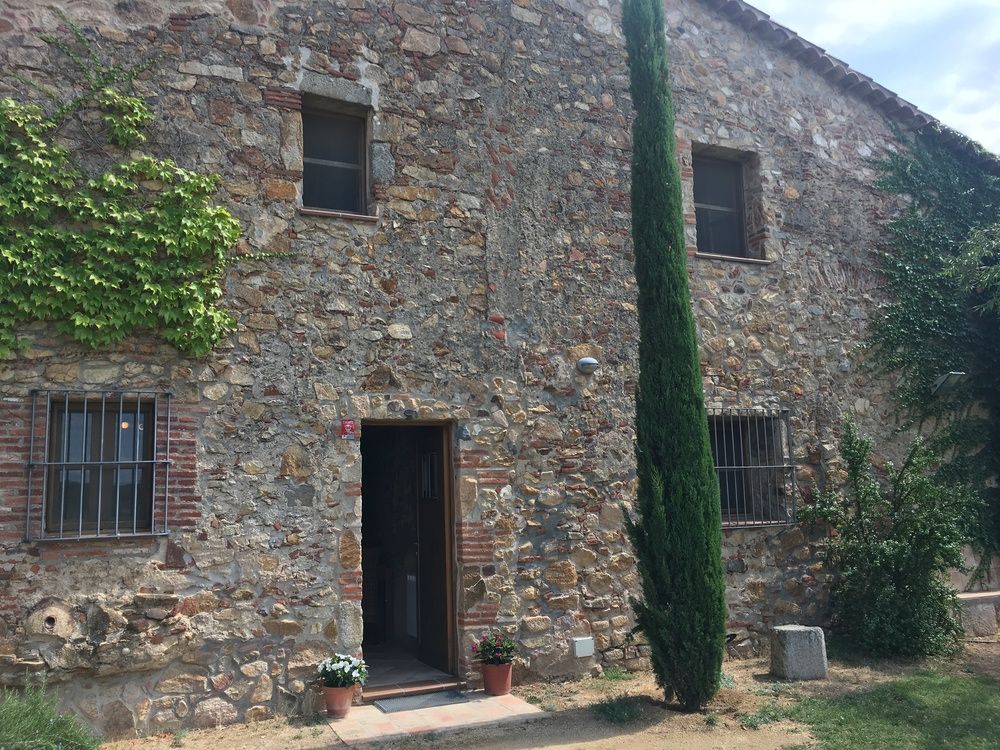 MASIA CAN OLLER BY CHECKIN