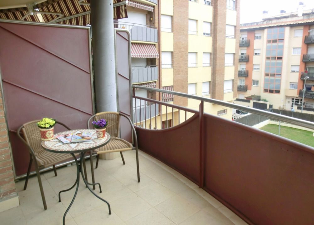 Apartment in Lloret de Mar with Terrace, Internet, Parking, Washing machine (600658)