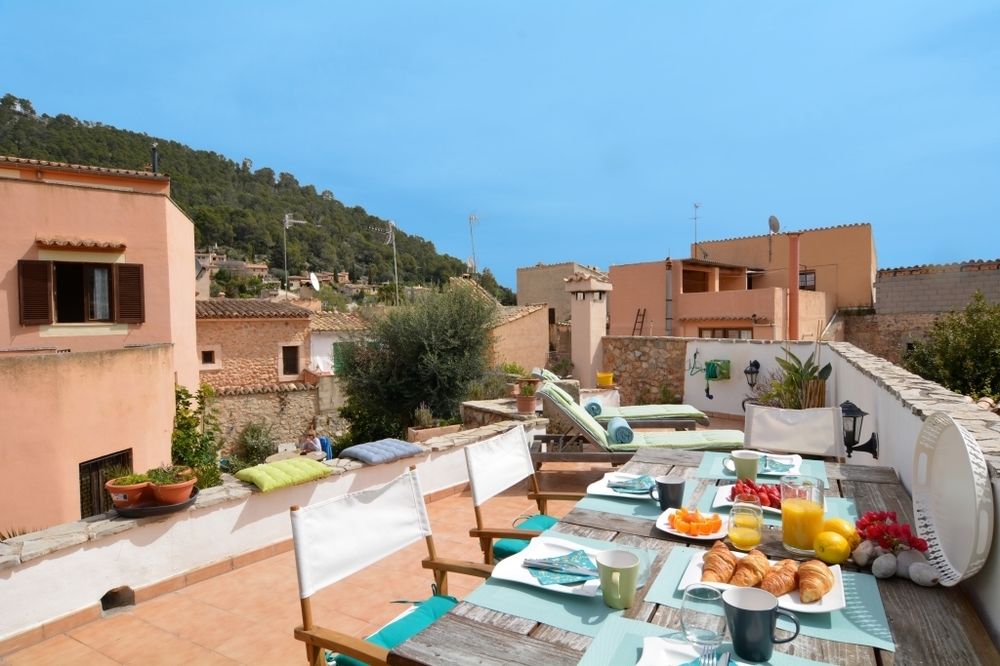 Mallorca traditional stone village house