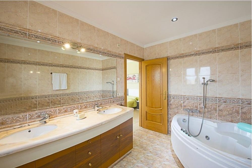 VILLA IN CALPE, ALICANTE 103815 BY MO RENTALS