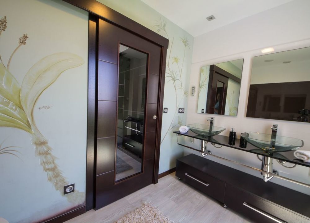 SANXENXO 101120 5 BEDROOM VILLA BY MO RENTALS