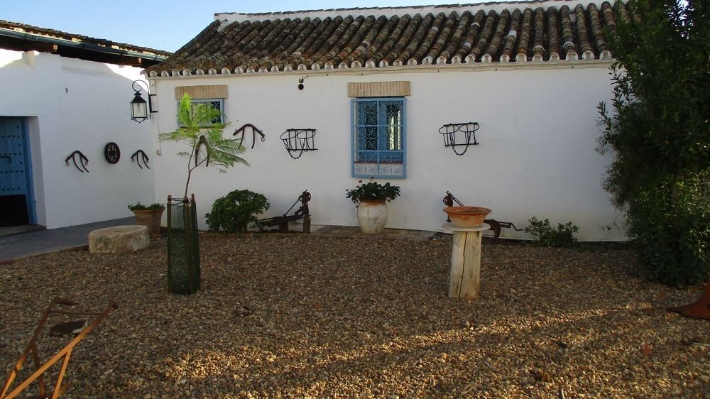 CORTIJO SANTA CLARA