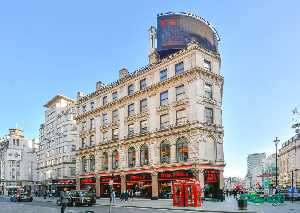 PICCADILLY CIRCUS APARTMENTS