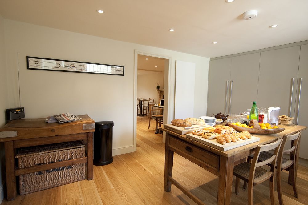 KENNINGTON B&B