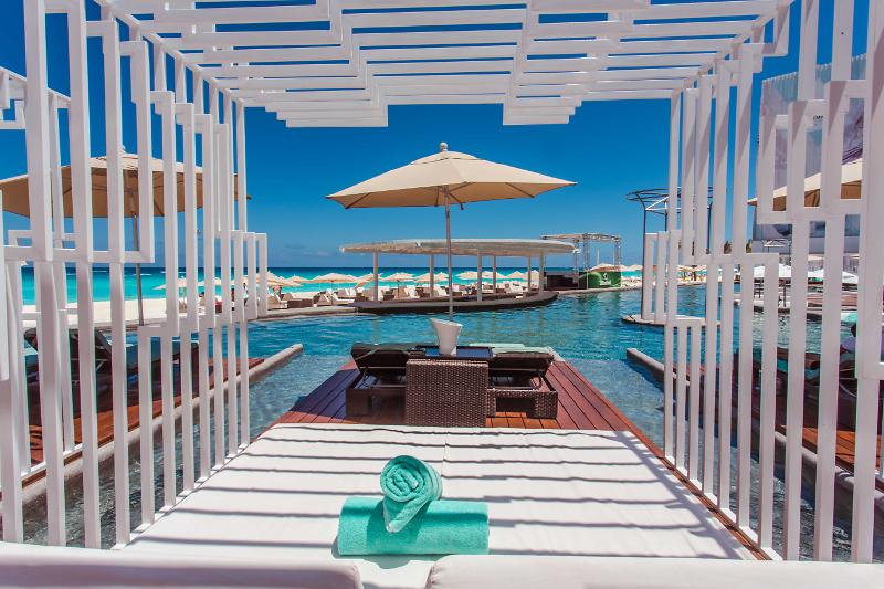 MELODY MAKER CANCÚN