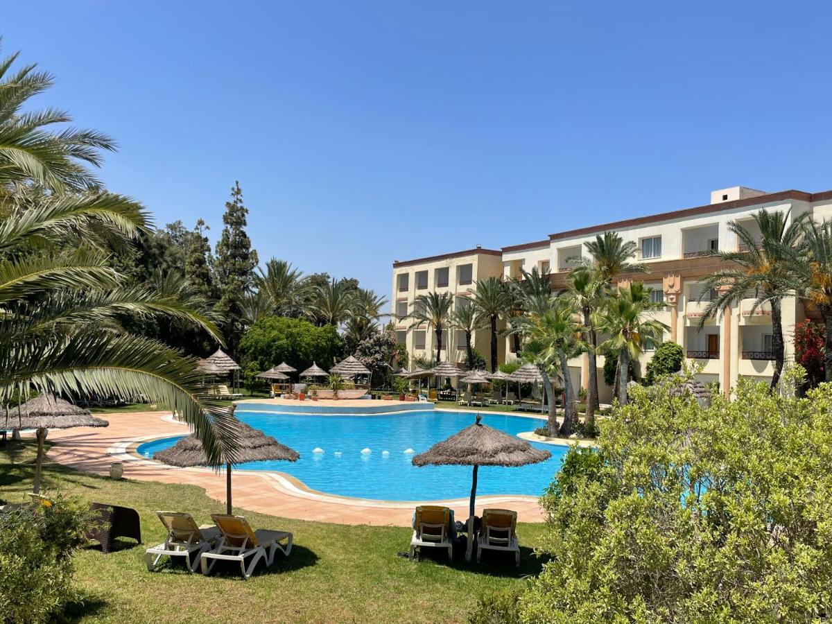 MARINA PALACE