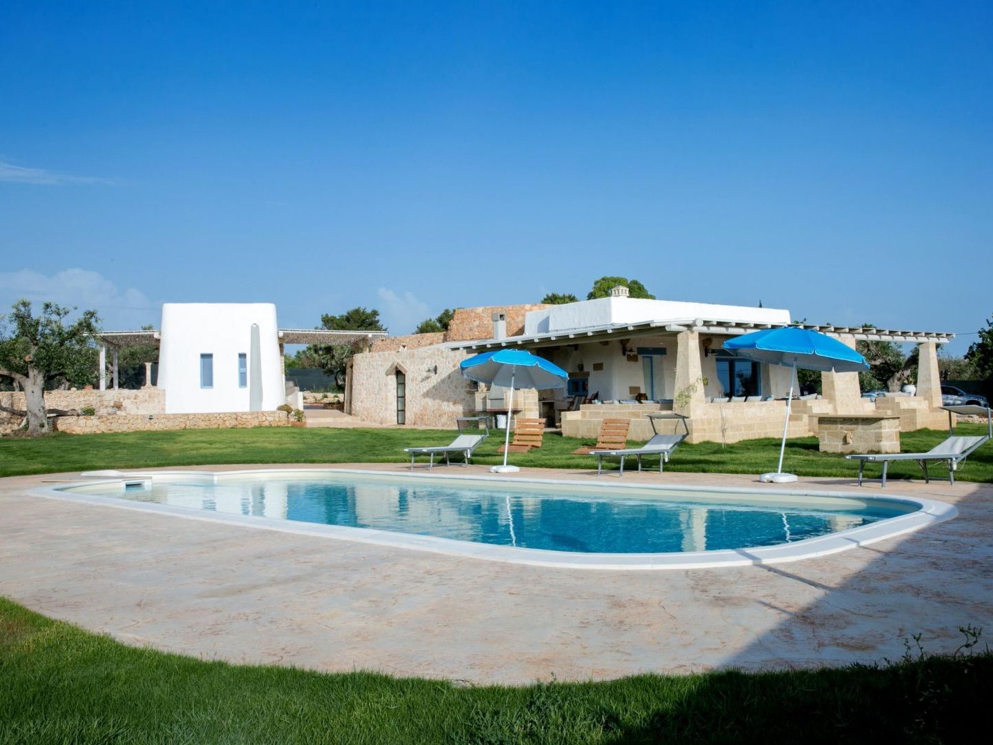 PRESTIGE TRULLO POOL