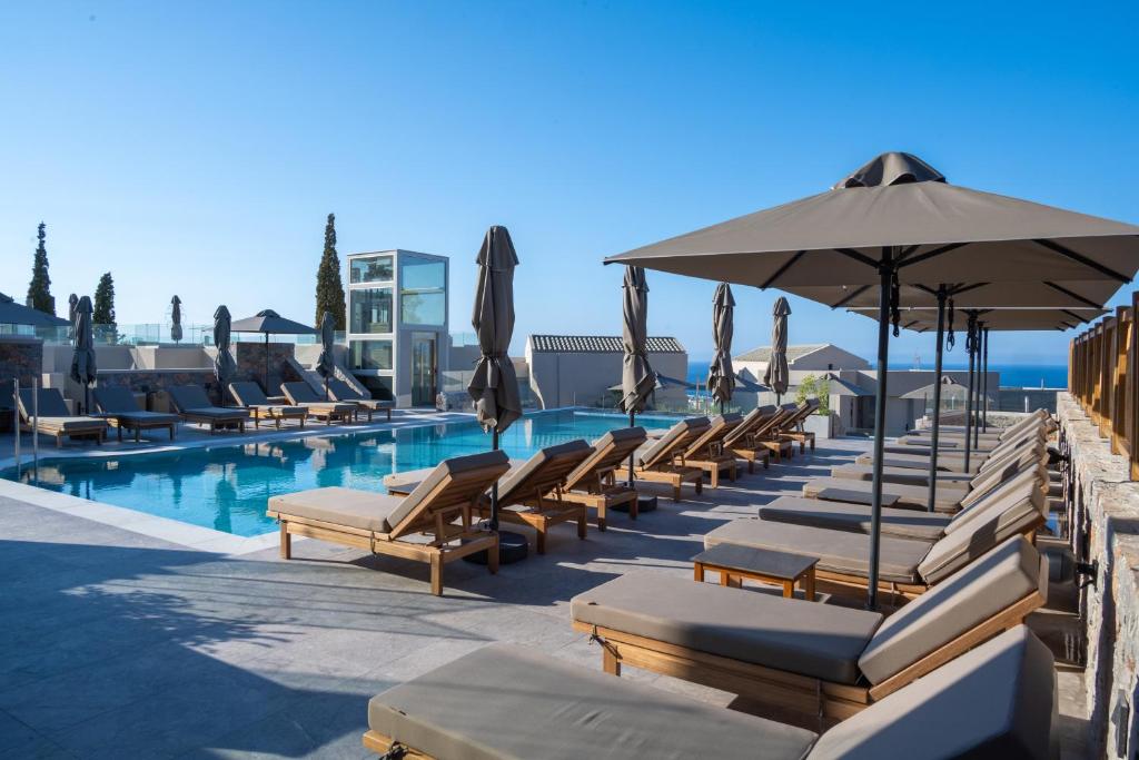 GALAXY SUITES BOUTIQUE RESORT - ADULTS FRIENDLY PROPERTY