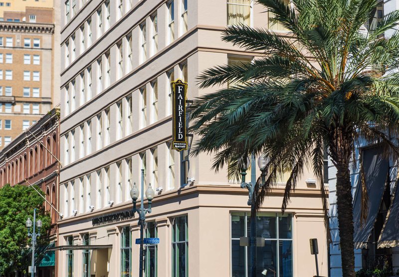 FAIRFIELD INN  SUITES NEW ORLEANS DOWNTOWN/FRENCH