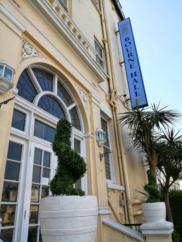 Bourne Hall Hotel