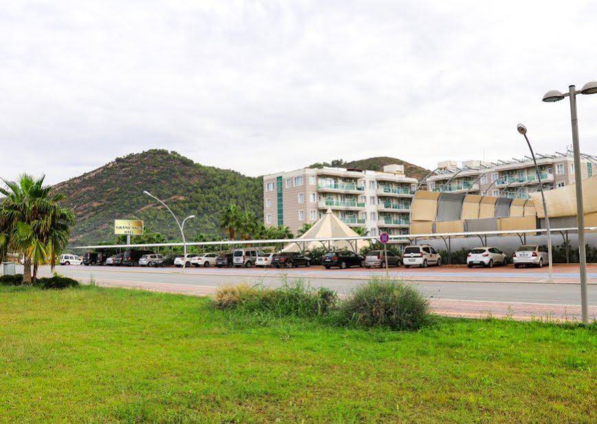 GRAND AKCA HOTEL