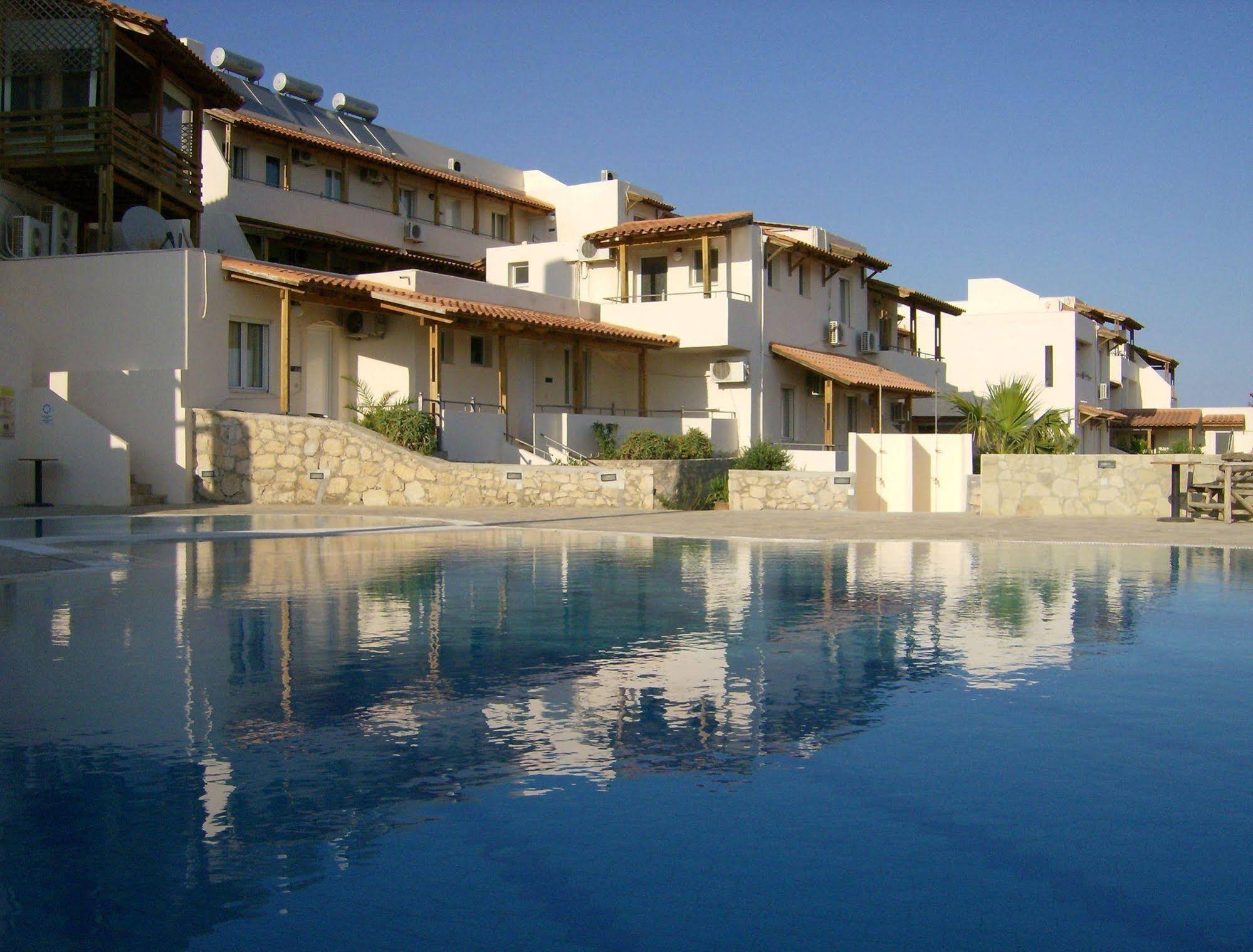 CRETA SUITES