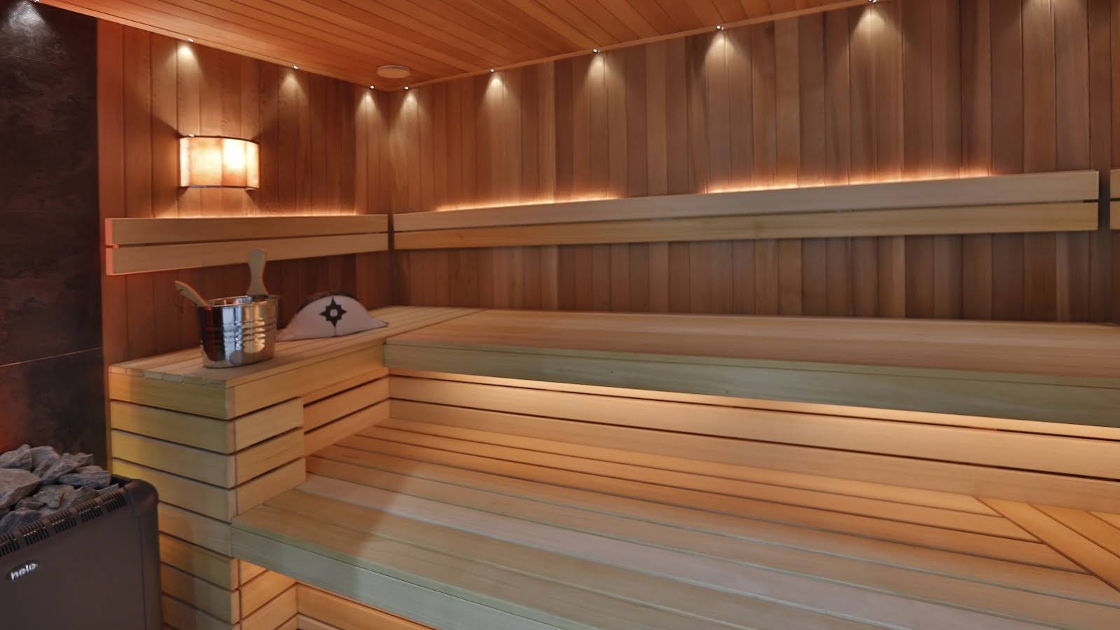 HOMEBRIDGE HOTEL APARTMENTS