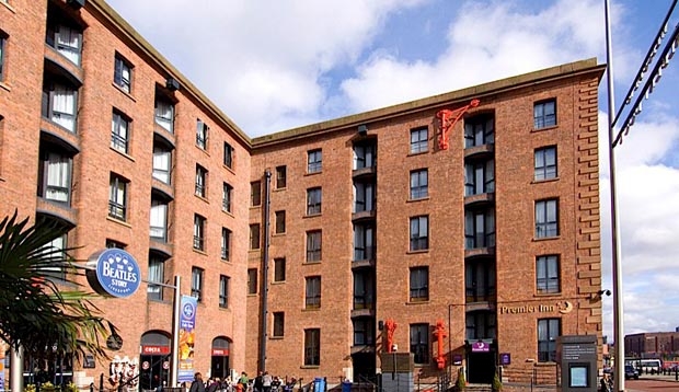 Premier Inn Premier Inn Liverpool City (Albert Dock)