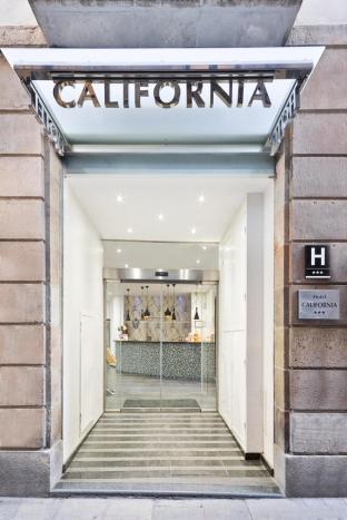 CALIFORNIA - Hotel cerca del Pepe y sus restaurantes