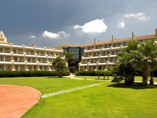 B.J. MONTECASTILLO CONVENTION - Hotel cerca del Aeropuerto de Jerez